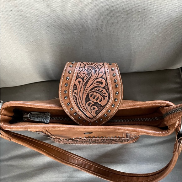 Trinity Ranch Concealed Carry Purse - Picture 6 of 7